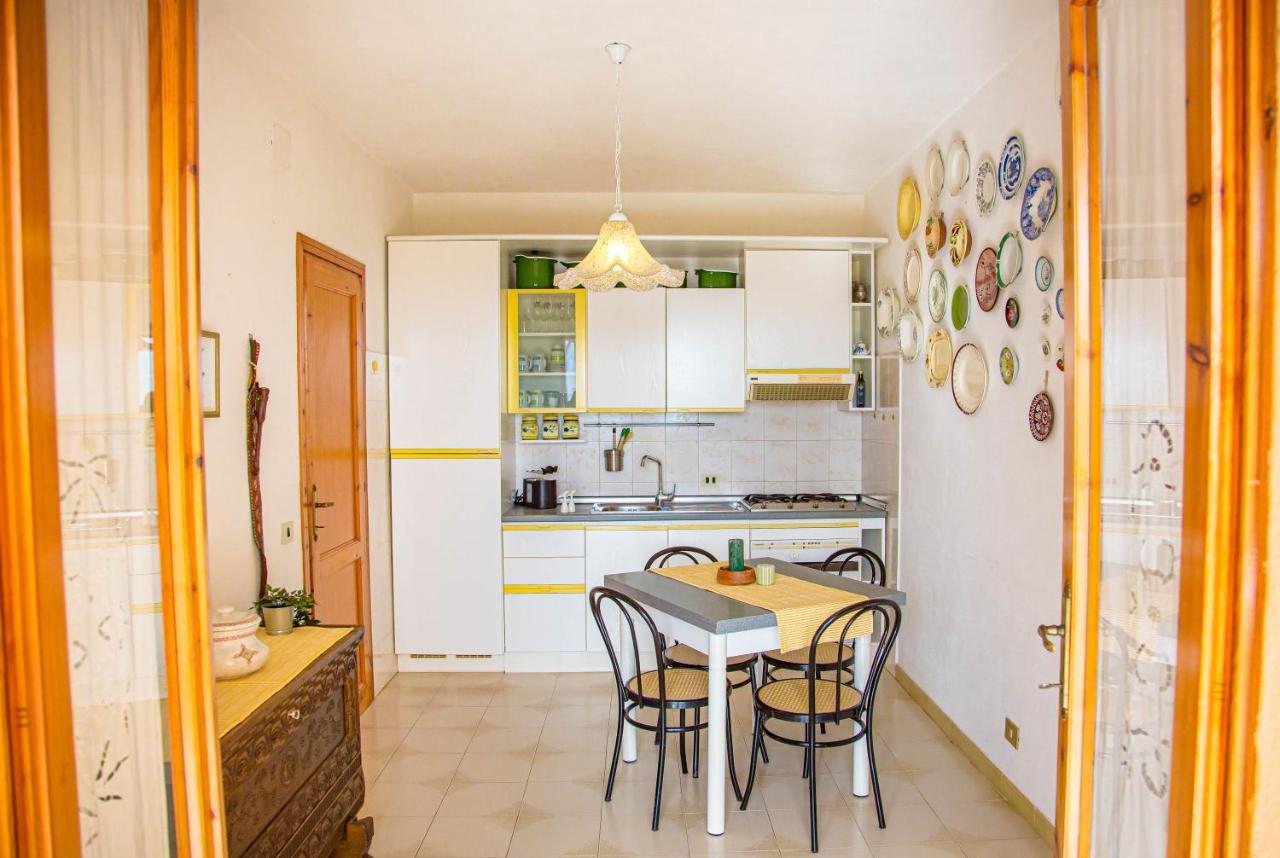 Casa Ariel Per 4, A Pochi Passi Dalla Spiaggia Iun R0963 กาลาโกโนเน ภายนอก รูปภาพ