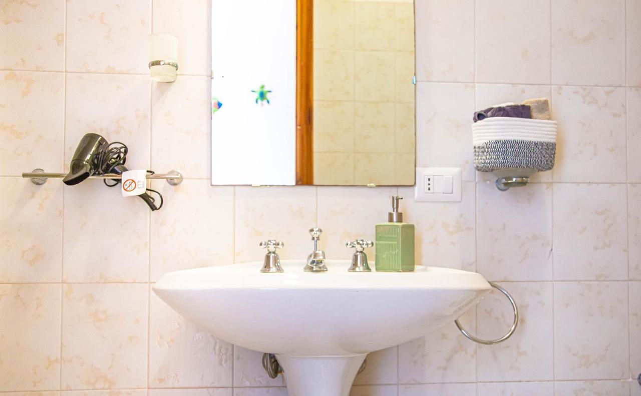 Casa Ariel Per 4, A Pochi Passi Dalla Spiaggia Iun R0963 กาลาโกโนเน ภายนอก รูปภาพ